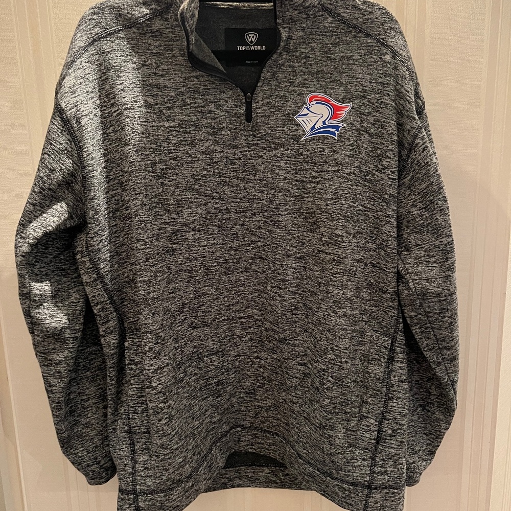 Men's 1/2 Zip Top of the World Fleece Shirt with team logo